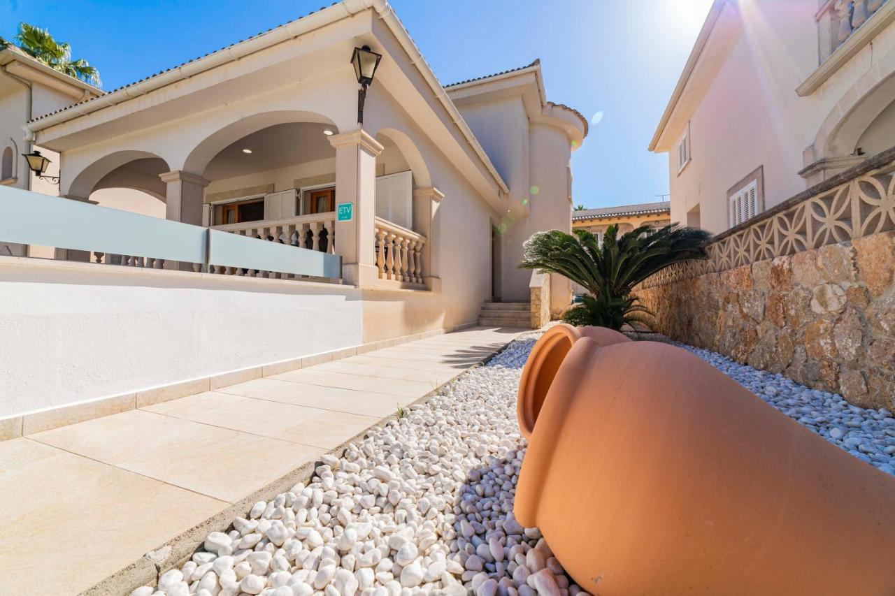 Villa Benestar Pool And Beach In Platja De Muro Extérieur photo