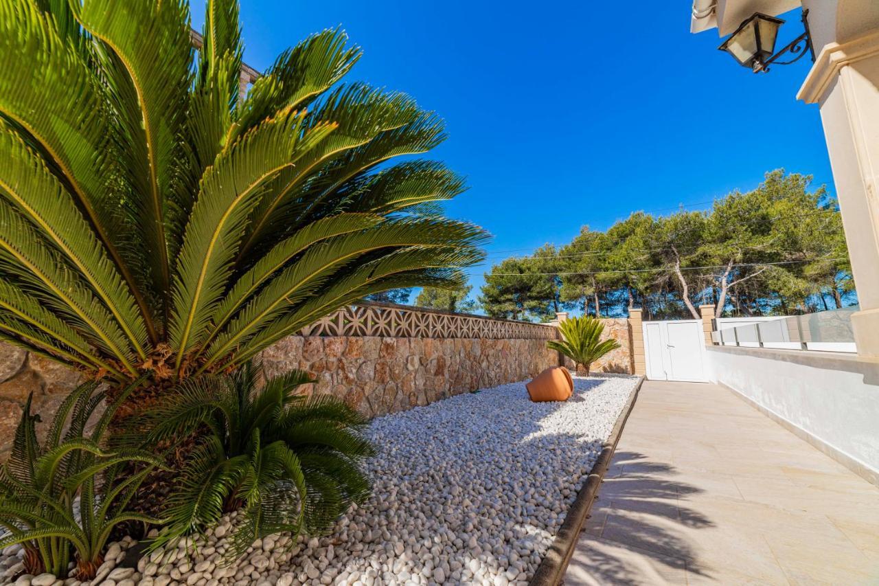 Villa Benestar Pool And Beach In Platja De Muro Extérieur photo