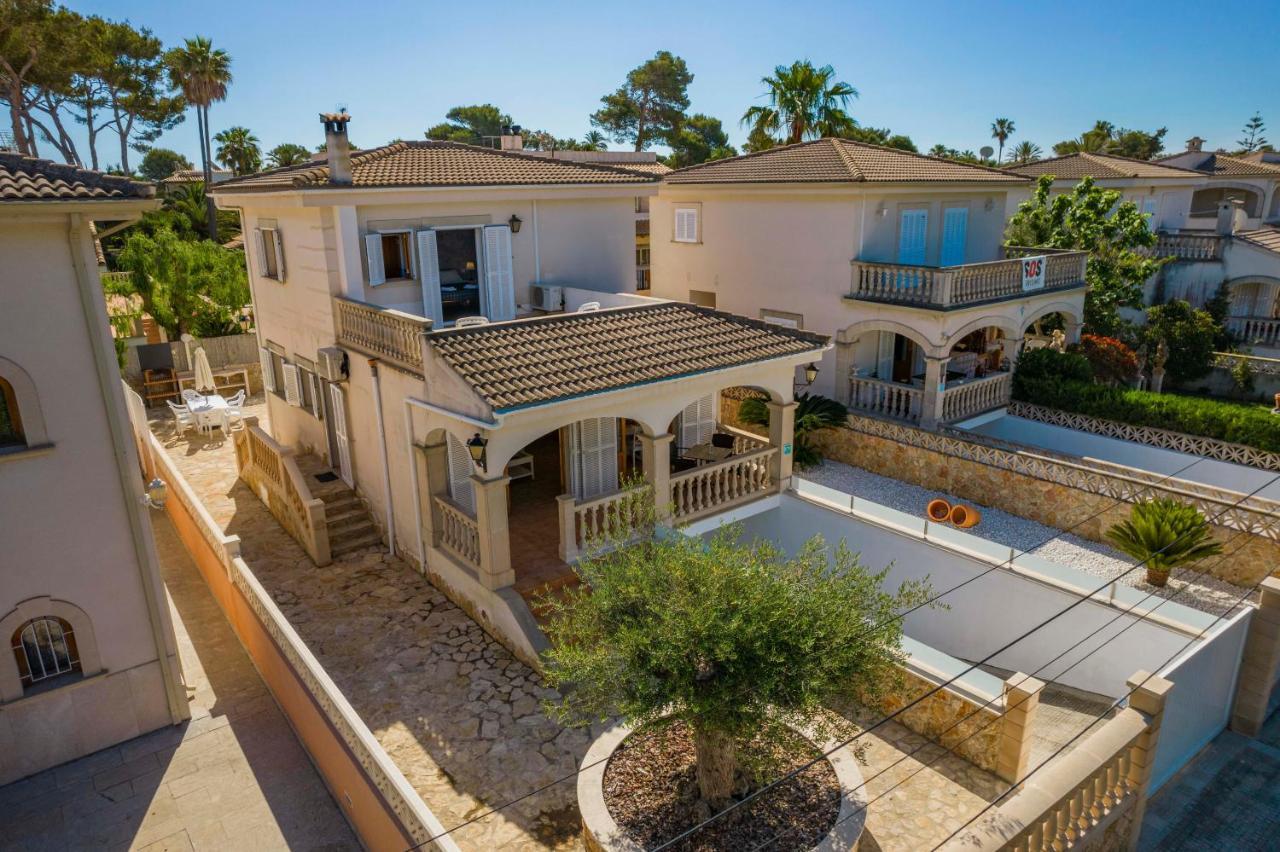 Villa Benestar Pool And Beach In Platja De Muro Extérieur photo